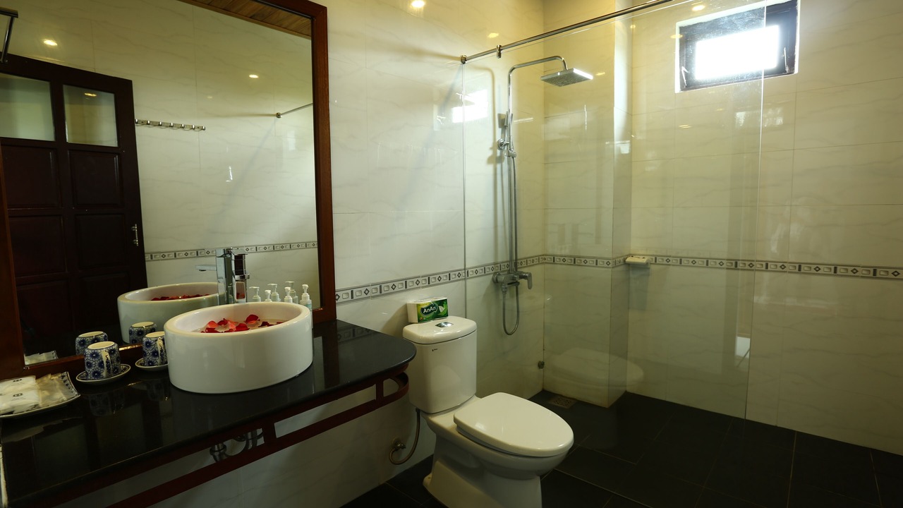 Photo of Bathroom in Cam Chau
