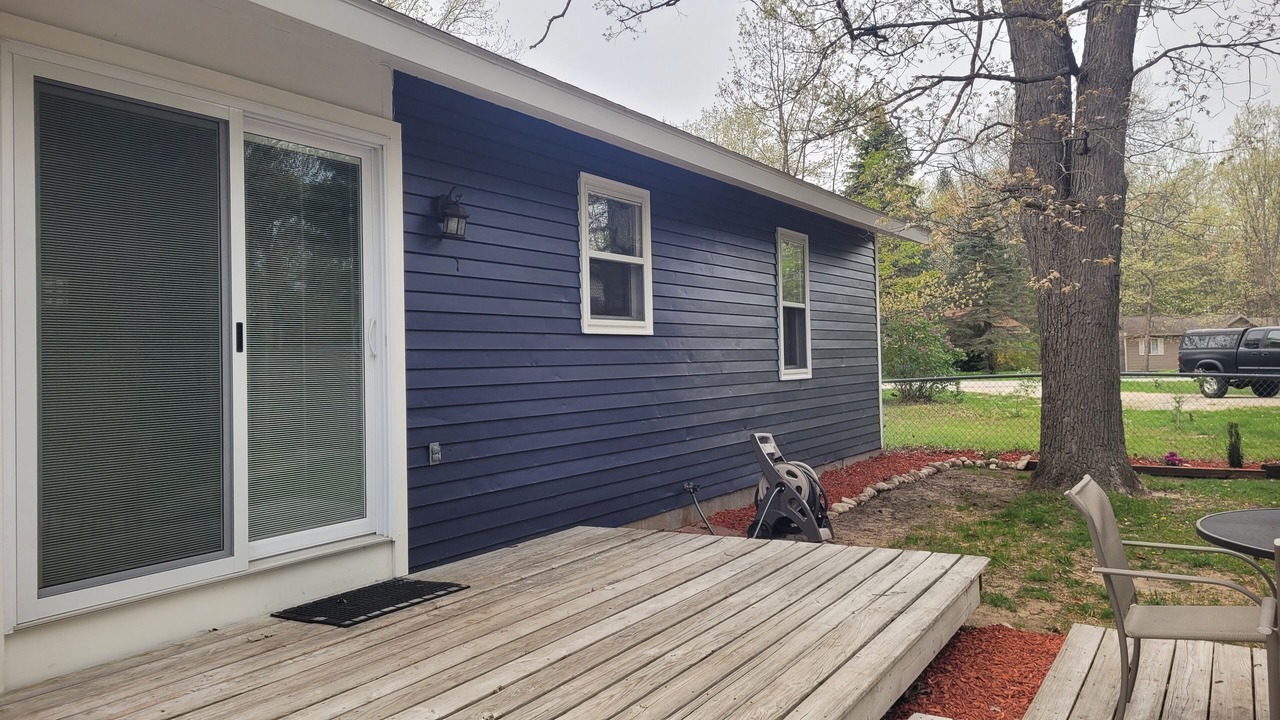 Photo of Patio Balcony in Interlochen