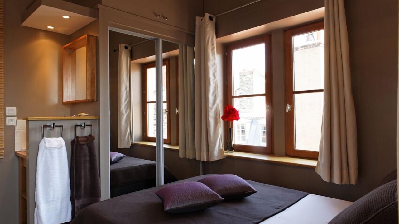 Photo of Bedroom in Terreaux - Bat d'argent