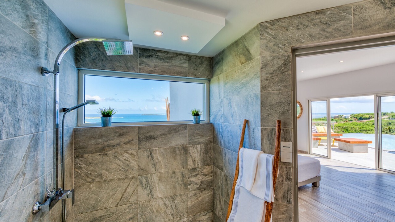 Photo of Bathroom in Orient Bay
