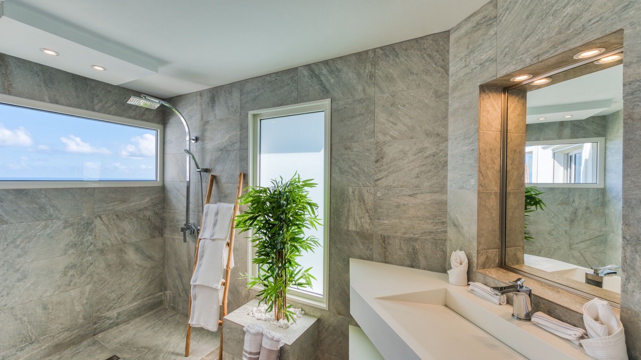 Photo of Bathroom in Orient Bay