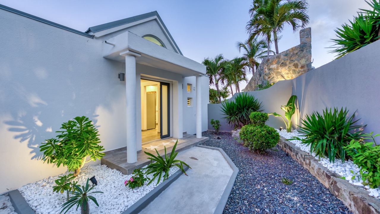 Photo of Outdoor in Orient Bay