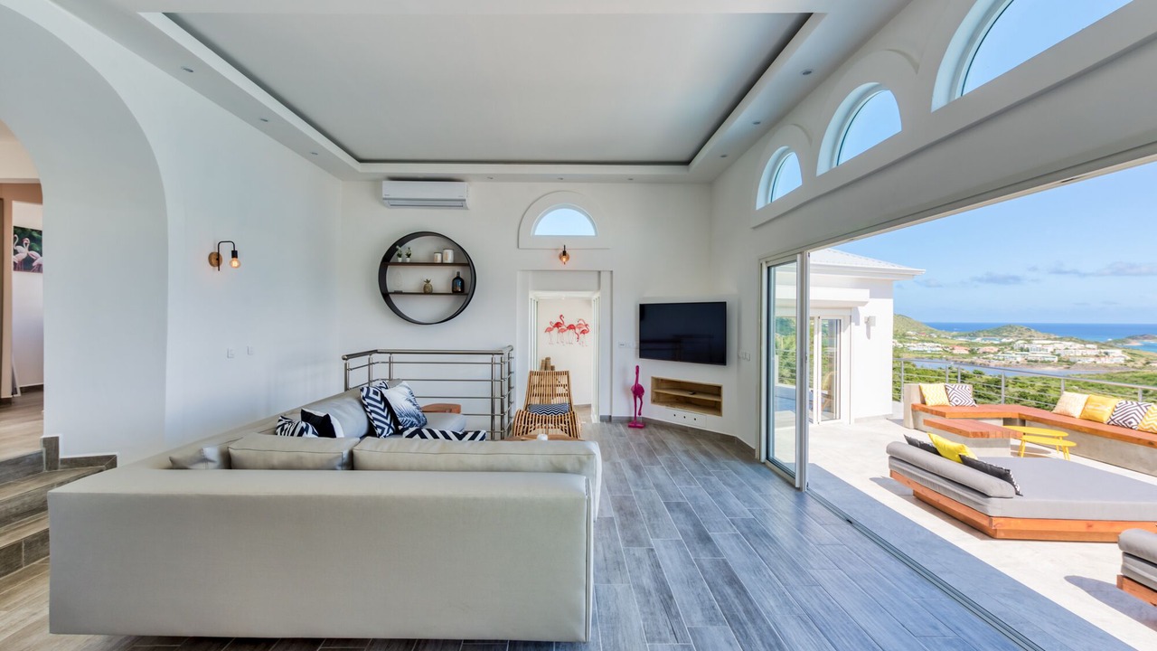 Photo of Livingroom in Orient Bay