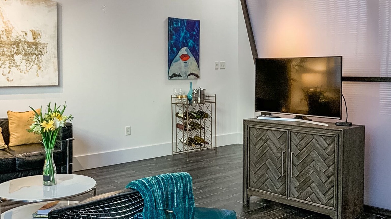 Photo of Livingroom in Central Business District