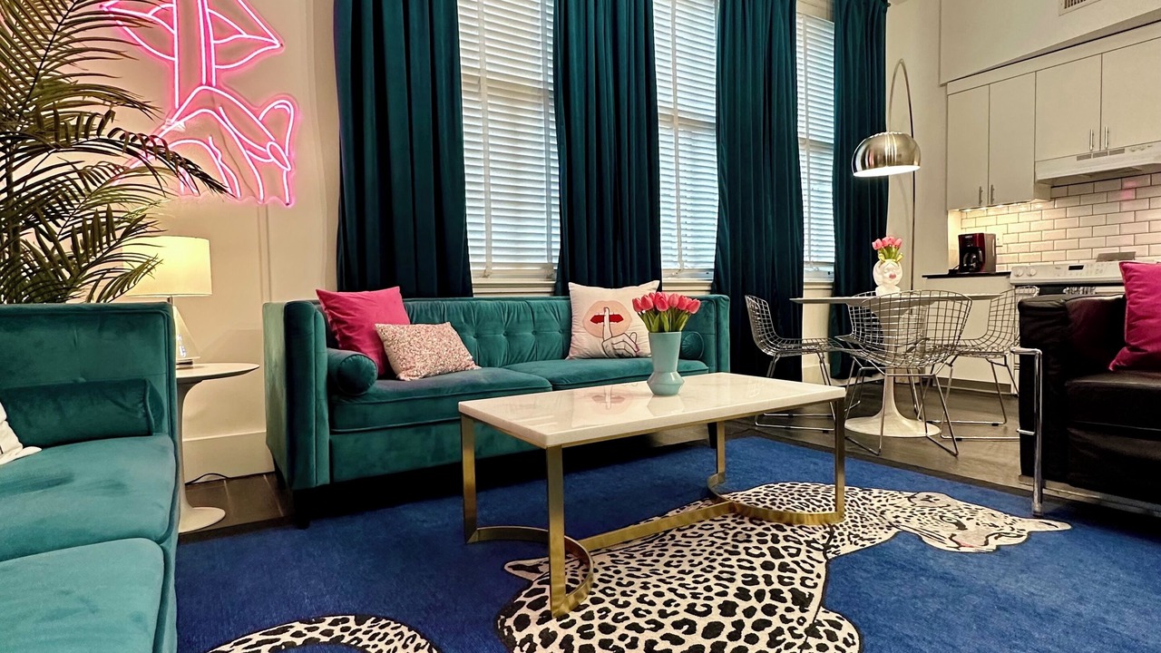 Photo of Livingroom in Central Business District