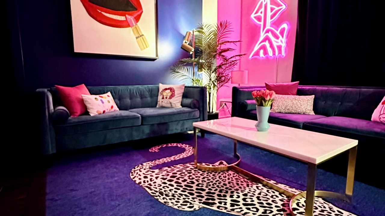 Photo of Livingroom in Central Business District