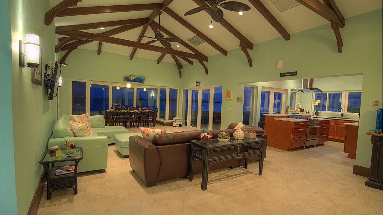 Photo of Livingroom in Nassau