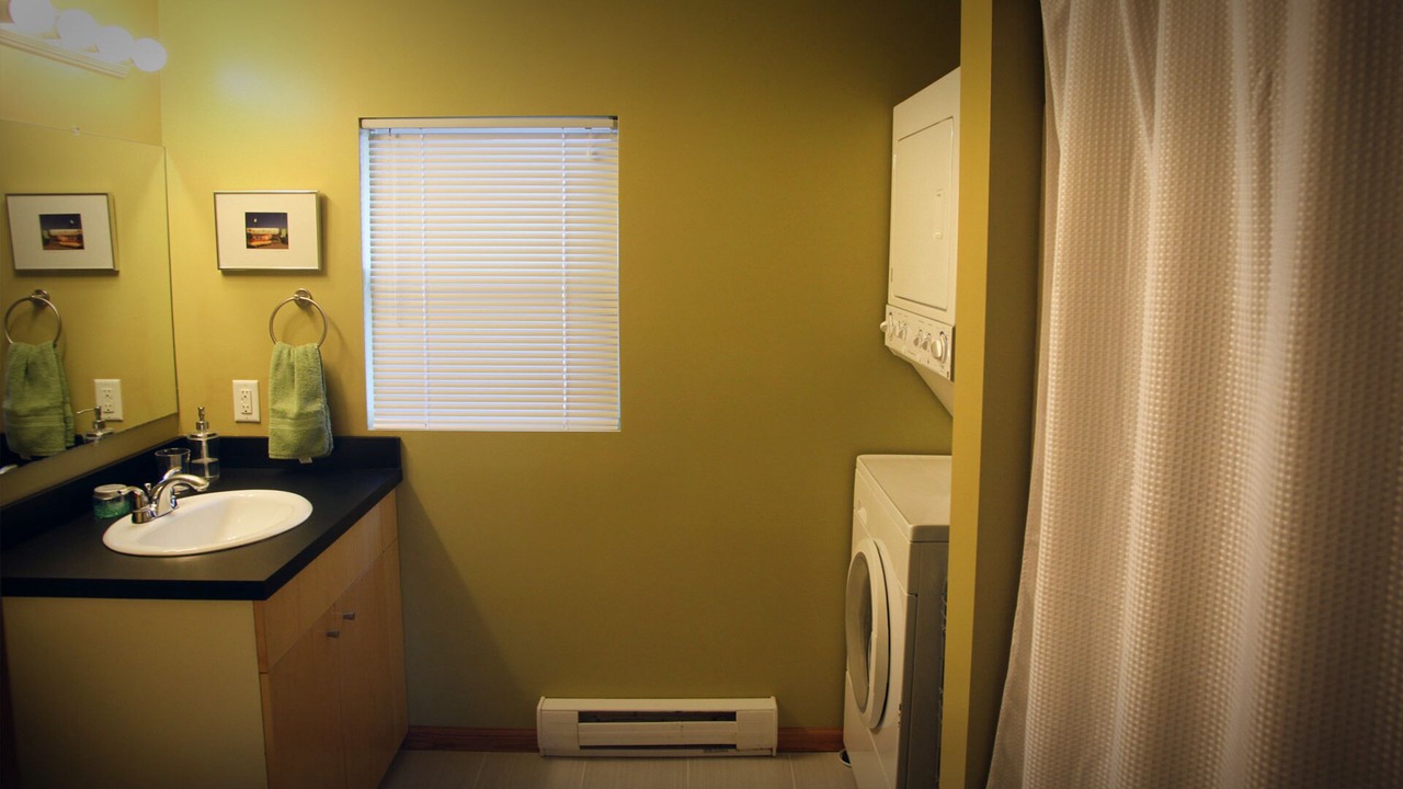 Photo of Bathroom in Elberta