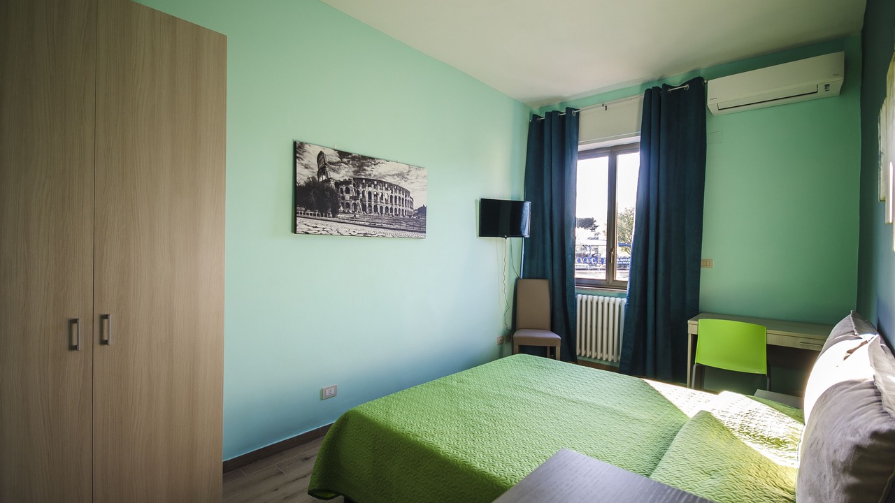 Photo of Bedroom in Quartiere XXIX Ponte Mammolo