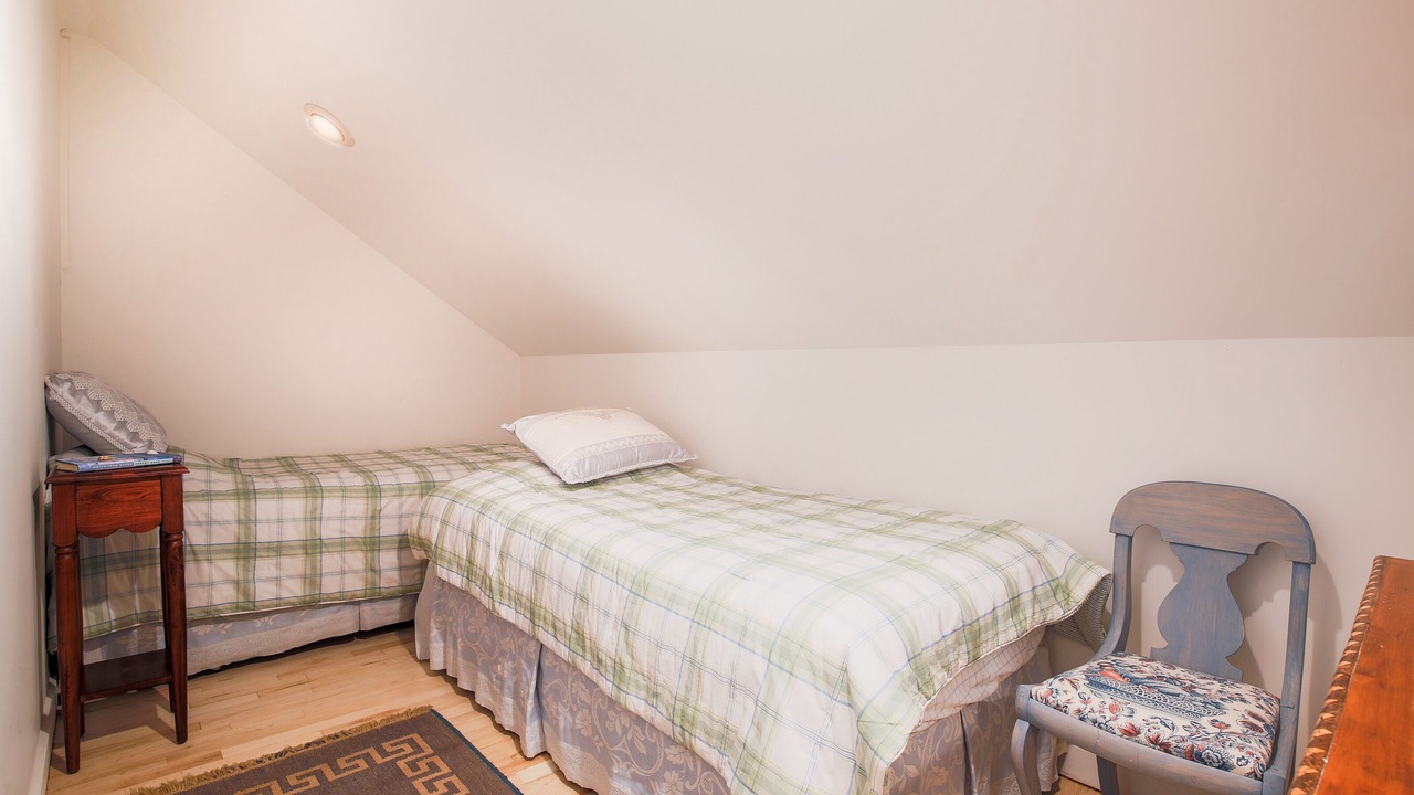 Photo of Bedroom in East Hampton North