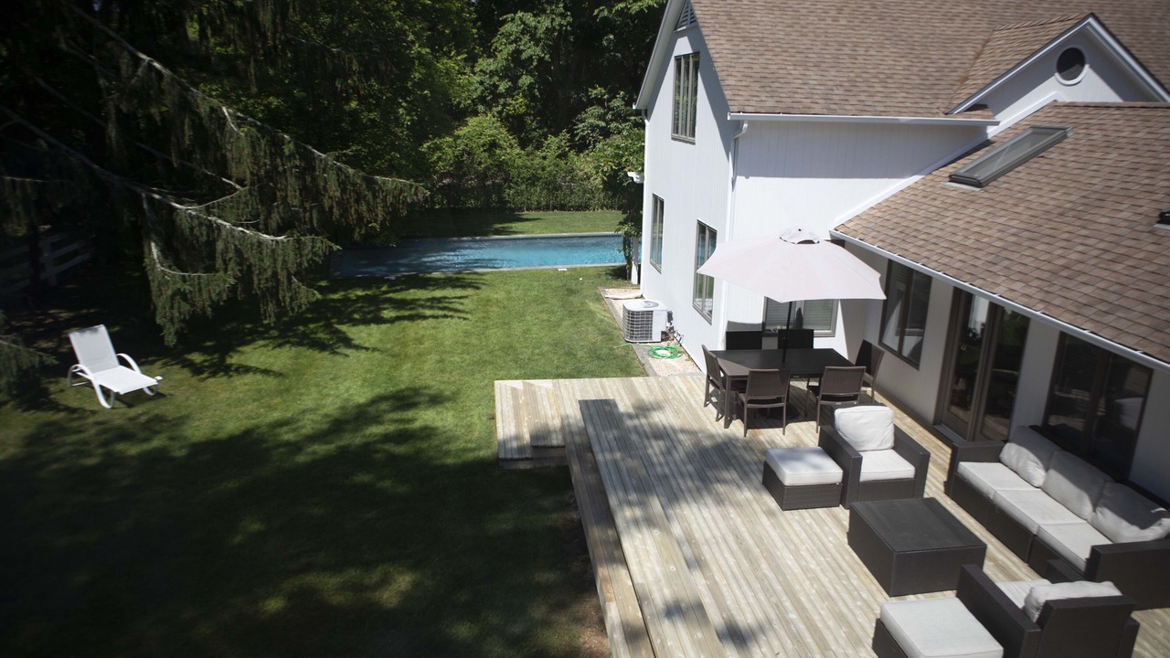 Photo of Outdoor in East Hampton North