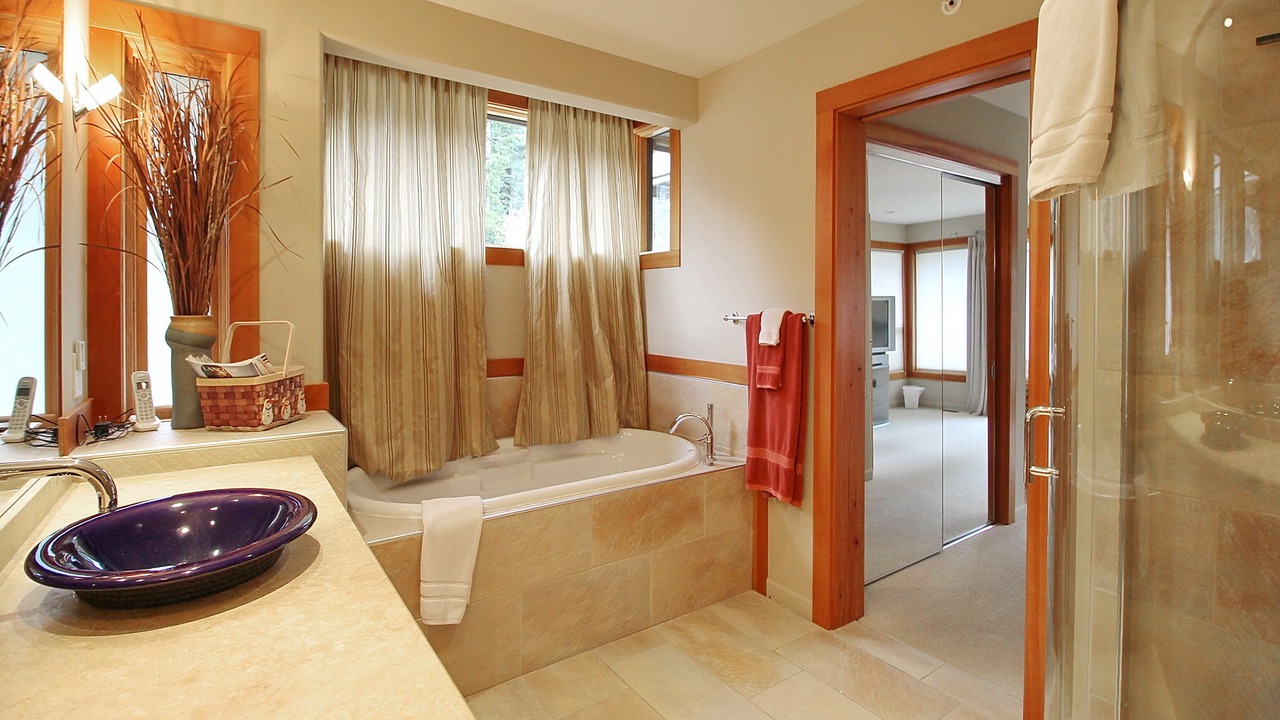 Photo of Bathroom in Golden