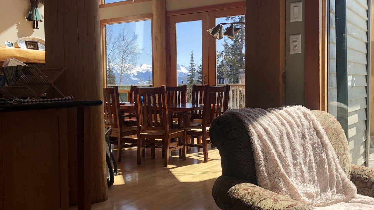 Photo of Livingroom in Golden