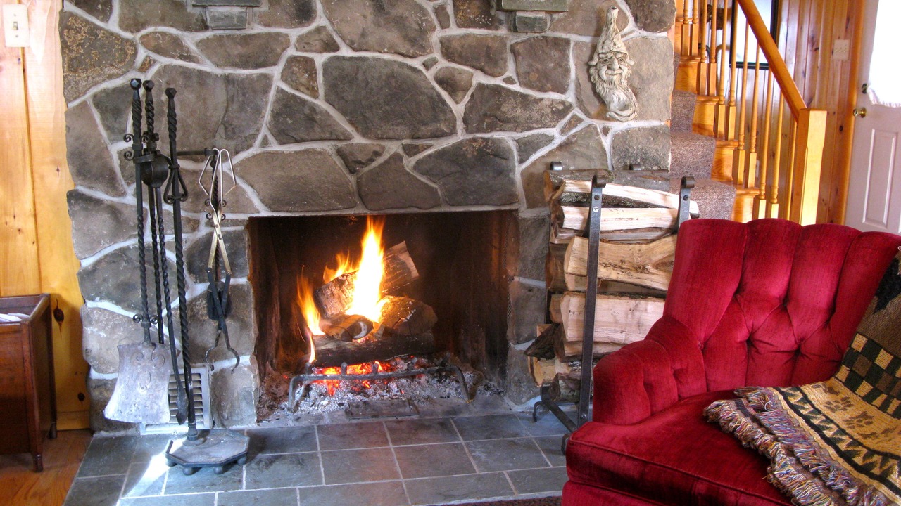 Photo of Bedroom in Beach Lake
