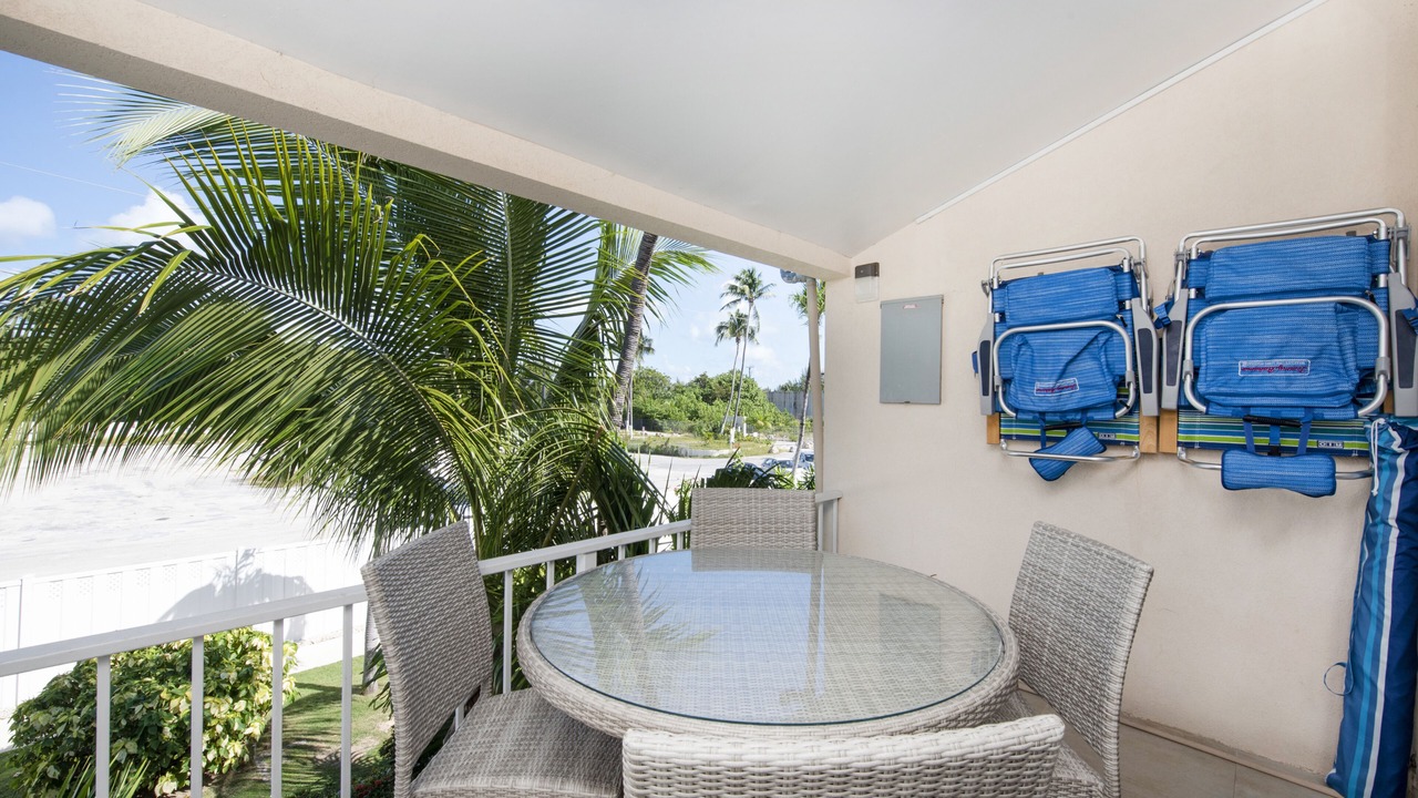 Photo of Outdoor in Seven Mile Beach