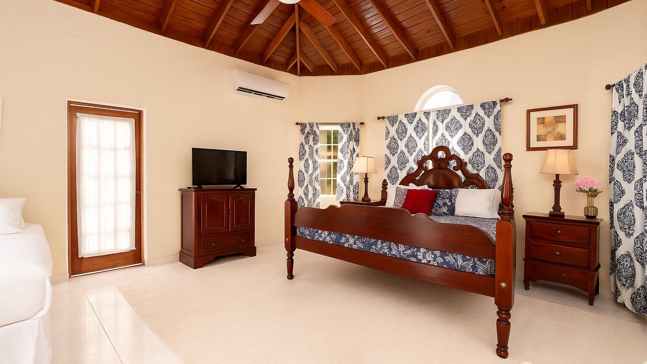 Photo of Bedroom in Tower Isle