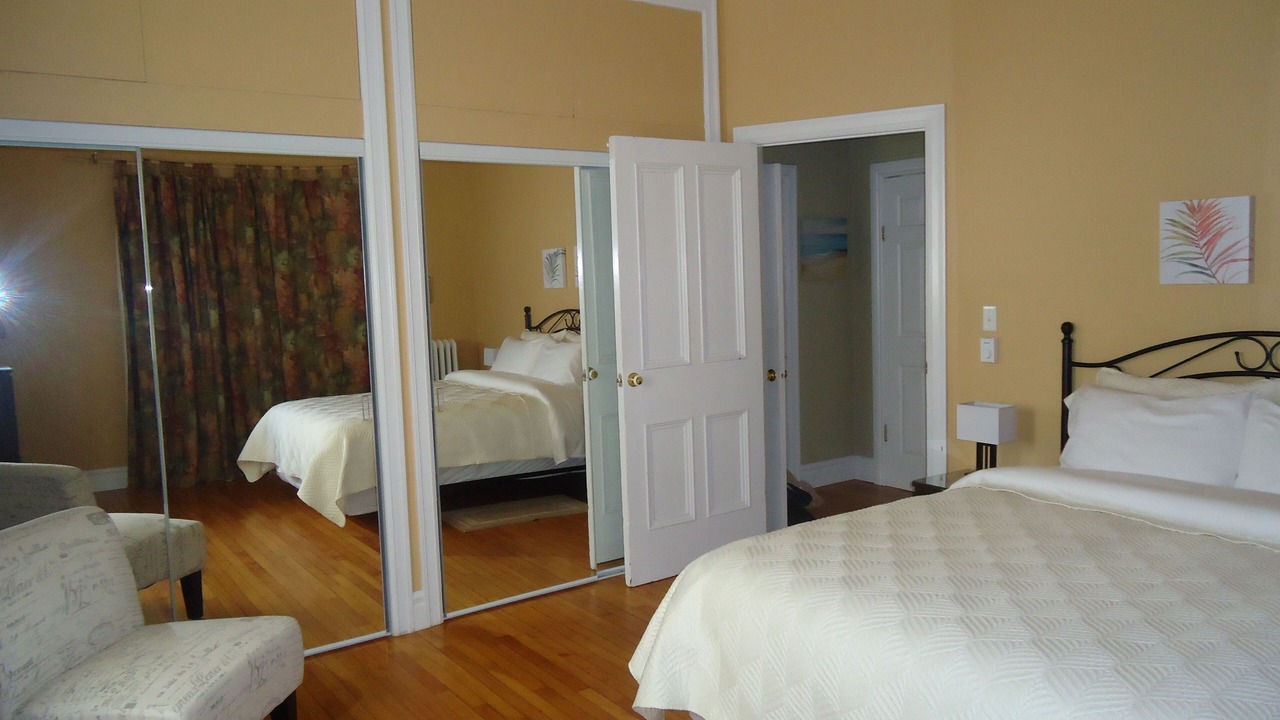 Photo of Bedroom in Queens Square
