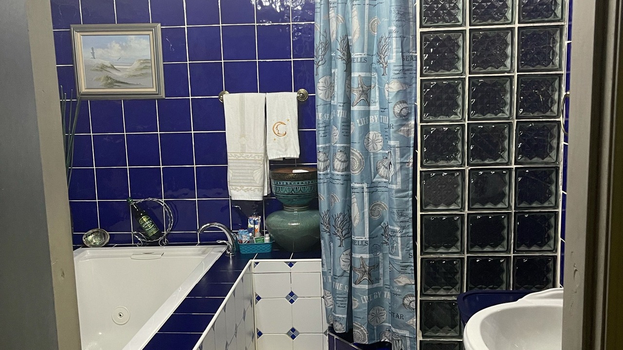 Photo of Bathroom in Cul de Sac