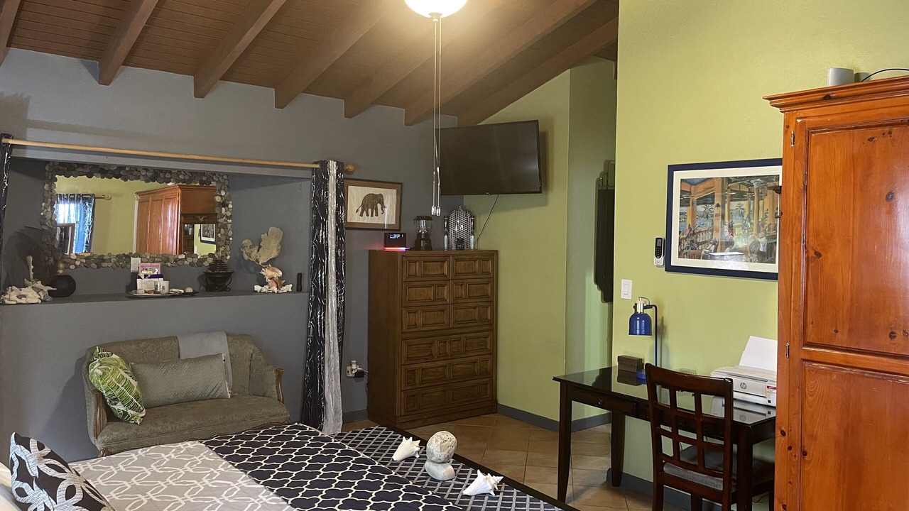 Photo of Bedroom in Cul de Sac