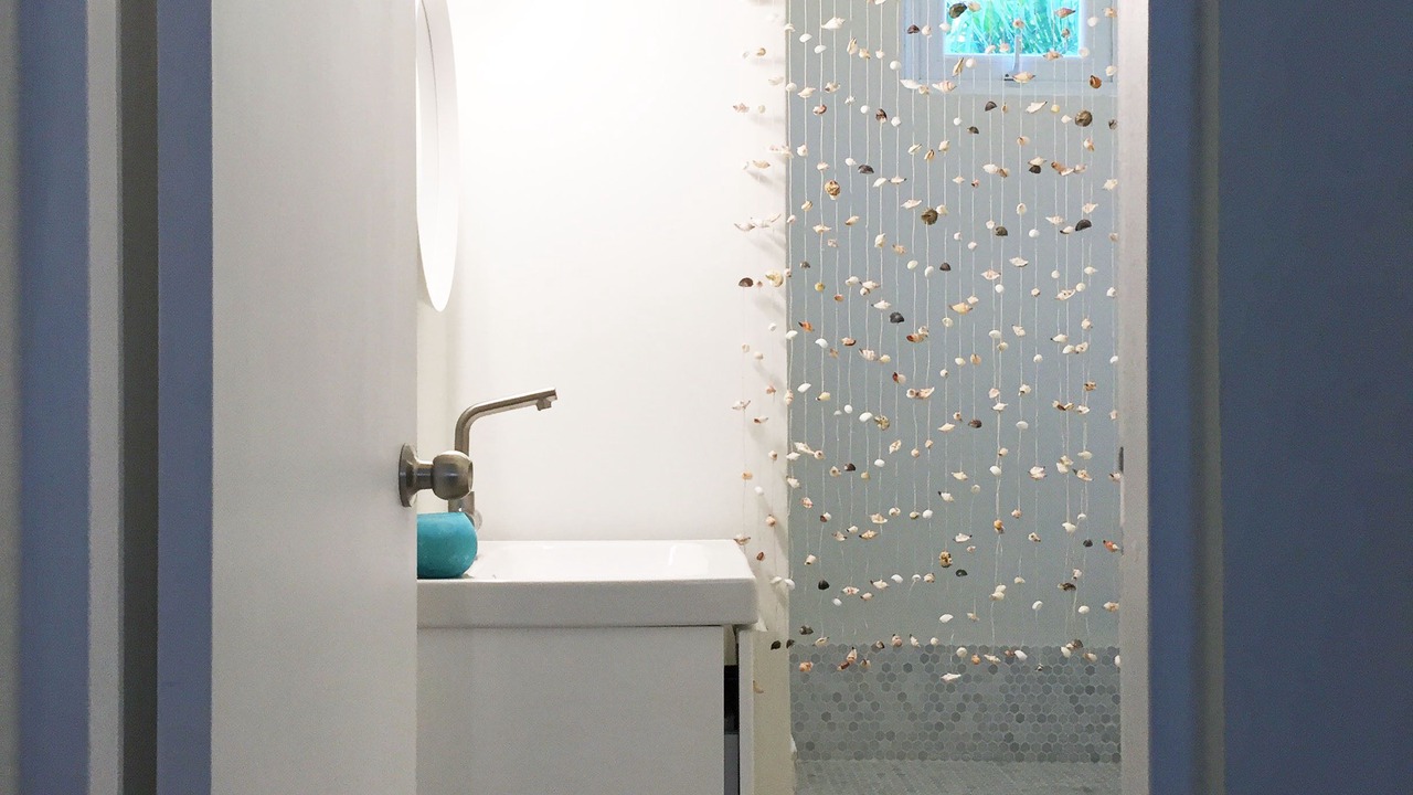 Photo of Bathroom in Ocean Park