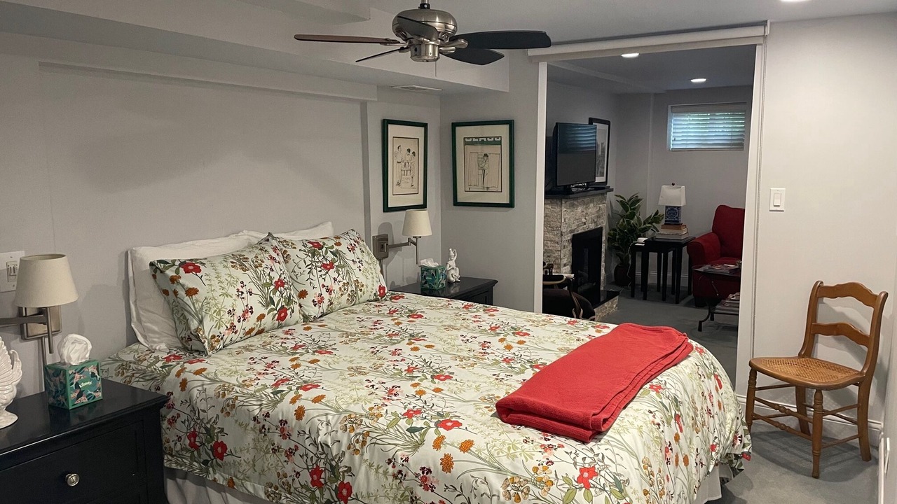 Photo of Bedroom in Mid-North District