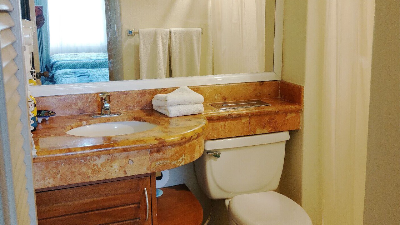 Photo of Bathroom in Playacar Fase I