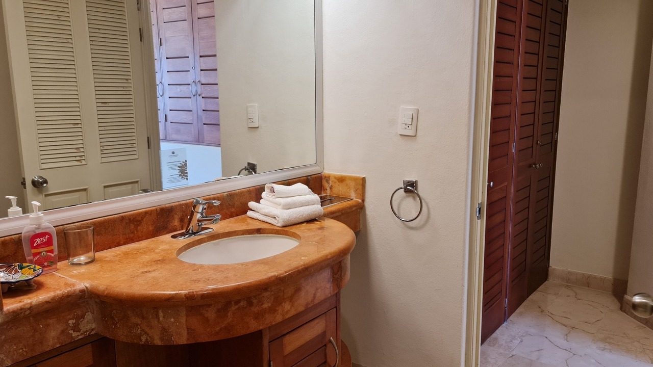 Photo of Bathroom in Playacar Fase I