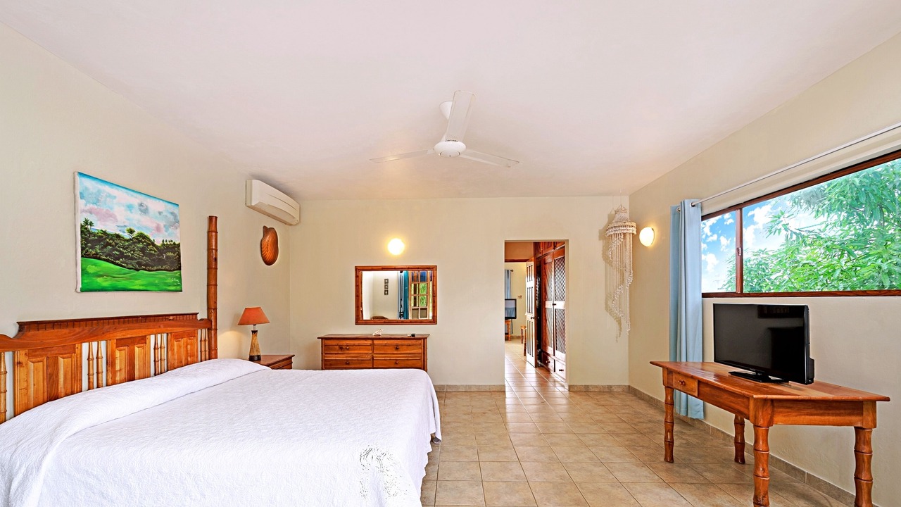 Photo of Others in Negril