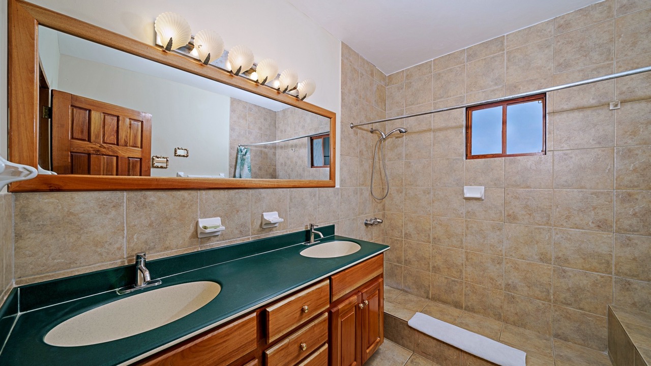 Photo of Bathroom in Negril
