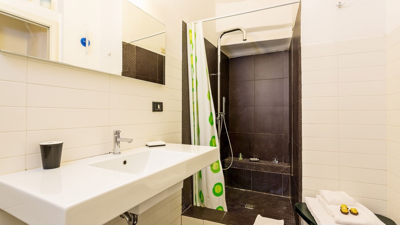 Photo of Bathroom in Monti