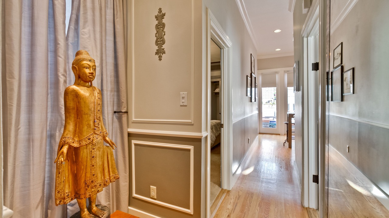 Photo of Others in Lower Pacific Heights