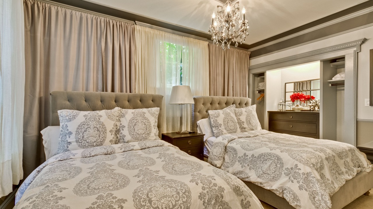 Photo of Bedroom in Lower Pacific Heights