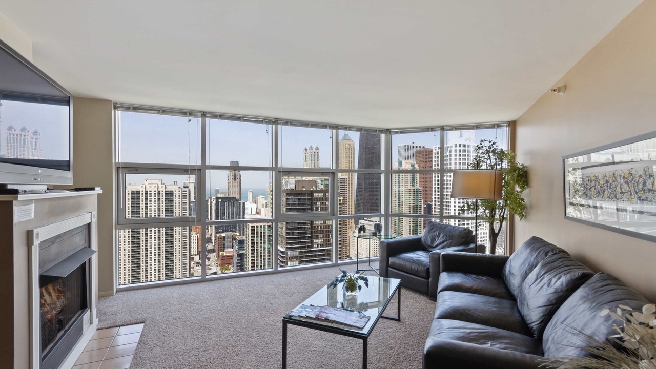 Photo of Livingroom in Downtown Chicago
