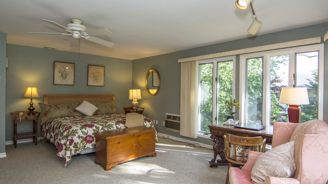 Photo of Bedroom in Shelter Island Heights