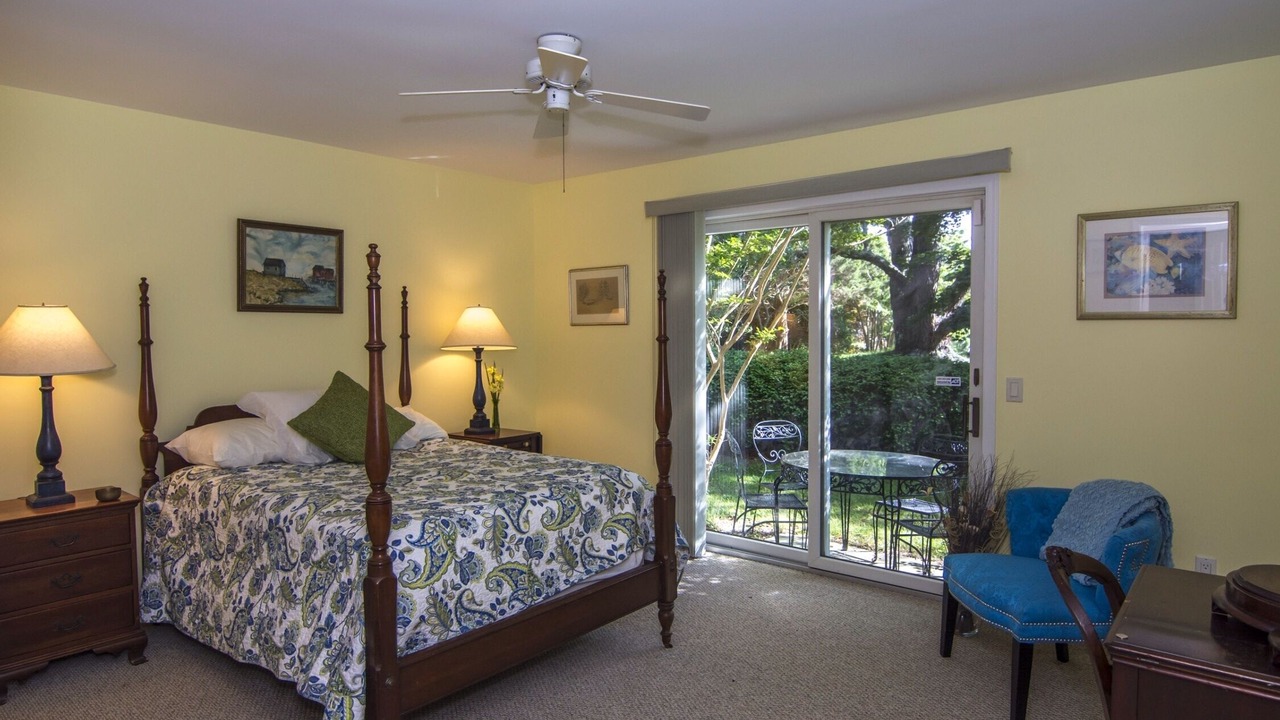 Photo of Bedroom in Shelter Island Heights