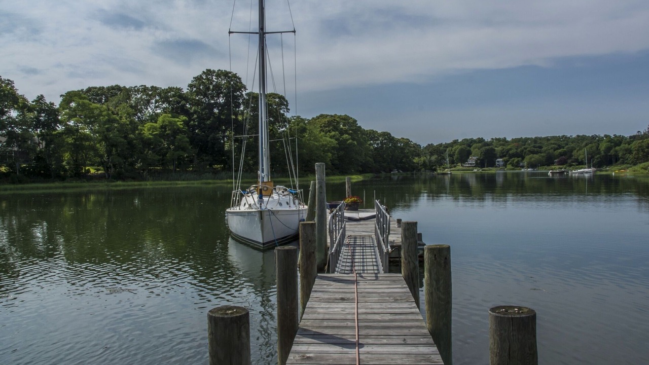 Photo of Others in Shelter Island Heights