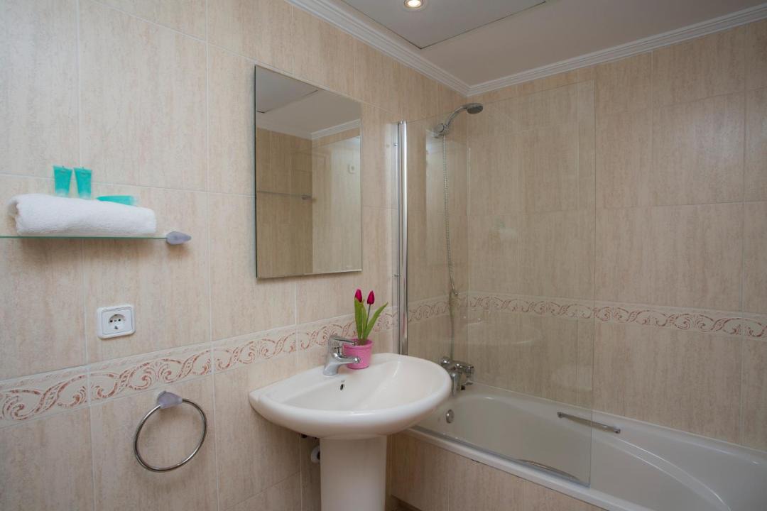 Photo of Bathroom in Penya-roja