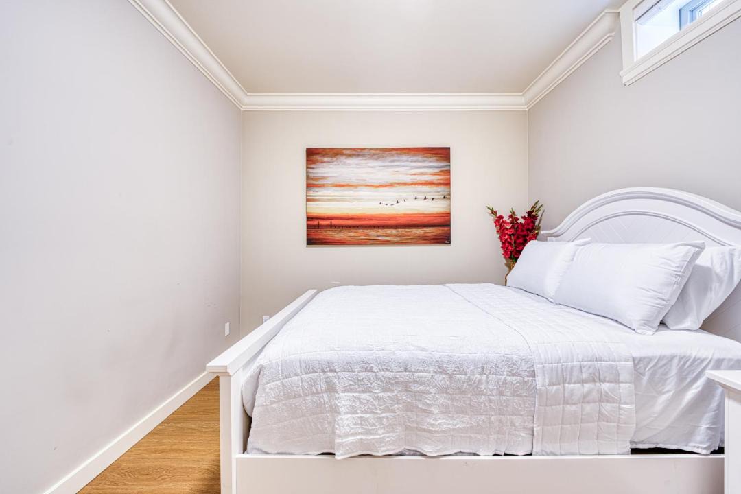 Photo of Bedroom in Arbutus Ridge