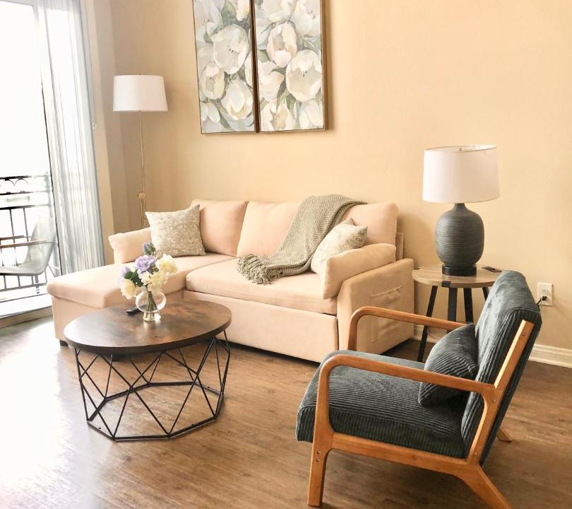Photo of Livingroom in Del Rey