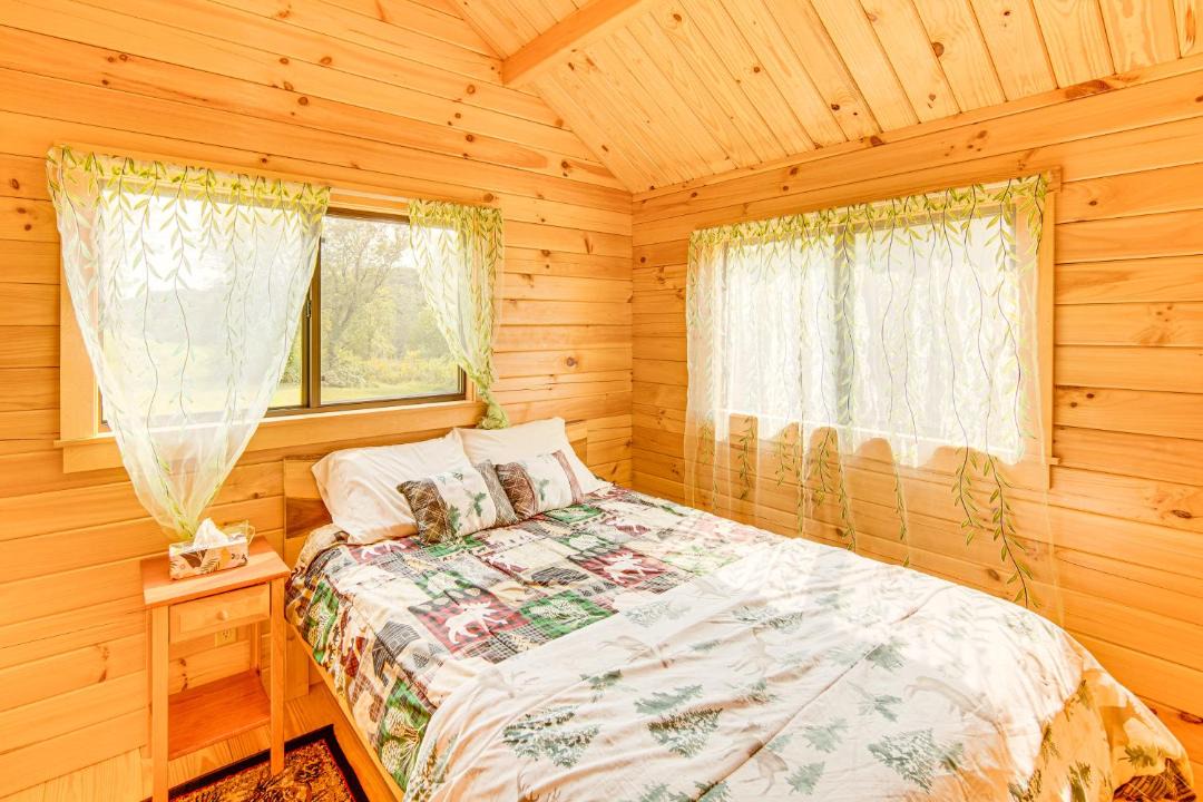 Photo of Bedroom in Selinsgrove
