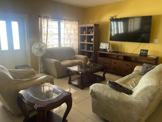 Photo of Livingroom in Frigate Bay