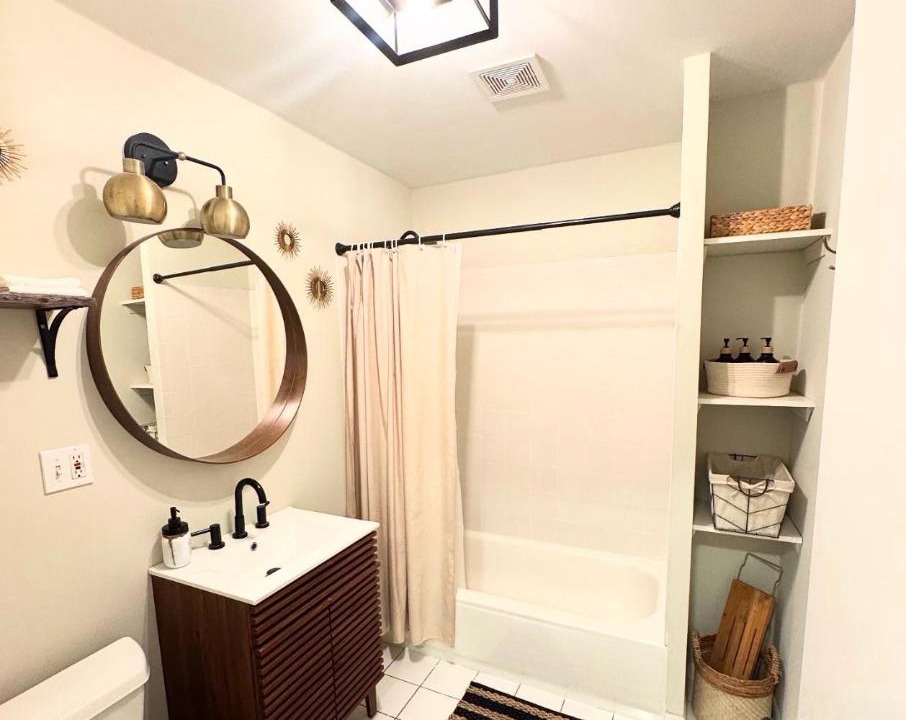 Photo of Bathroom in Pulaski Park