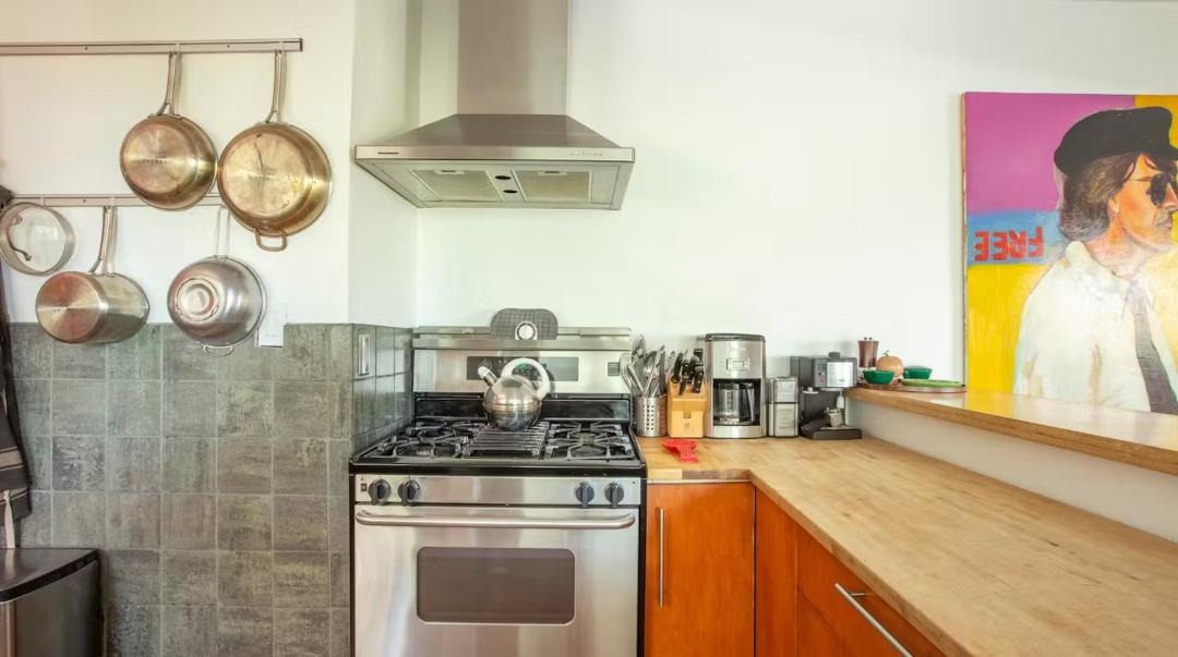 Photo of Kitchen in Silver Lake