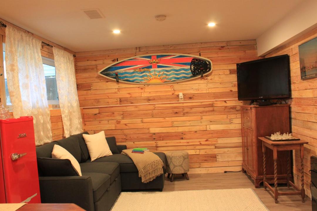 Photo of Livingroom in Ucluelet