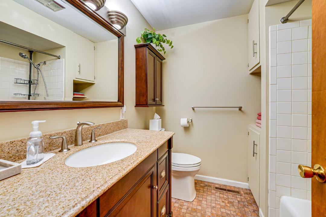 Photo of Bathroom in Whitehall