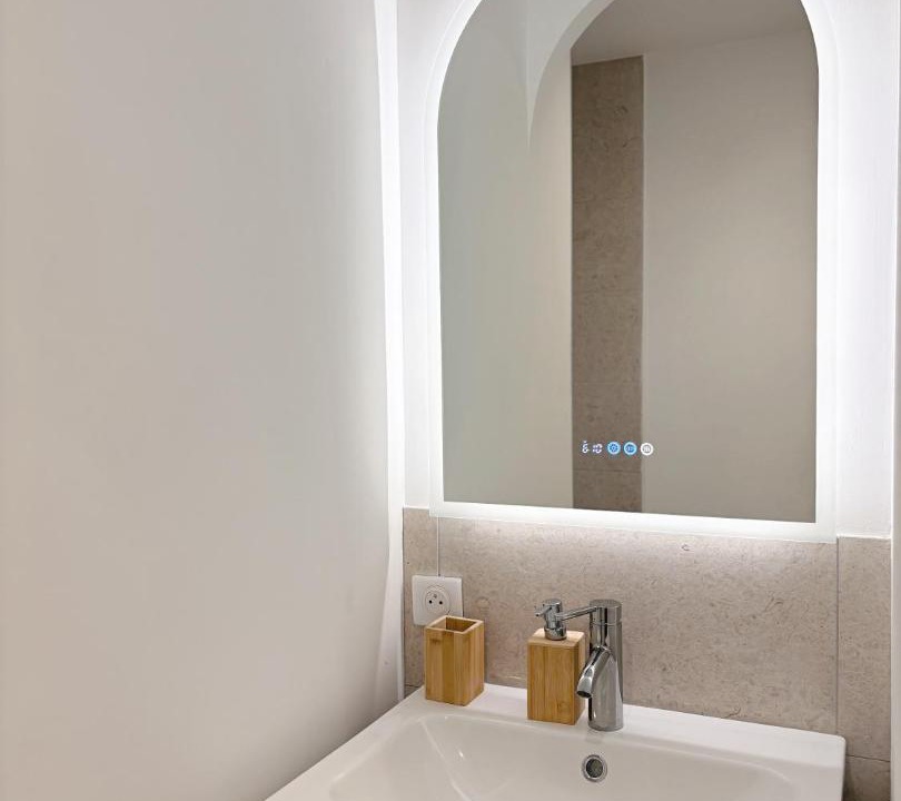 Photo of Bathroom in Chassieu