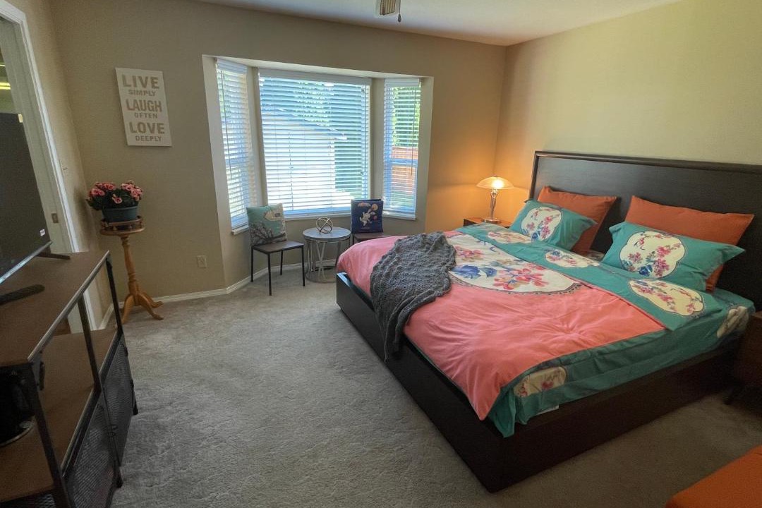 Photo of Bedroom in Maple Ridge