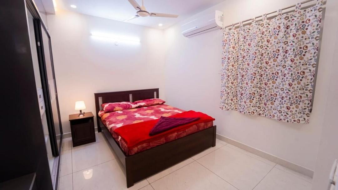 Photo of Bedroom in Nanakram Guda