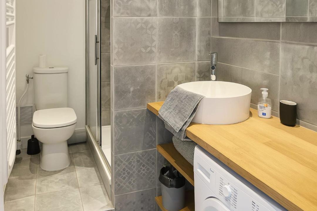 Photo of Bathroom in 1st Arrondissement