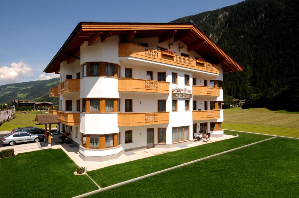 Photo of Others in Mayrhofen